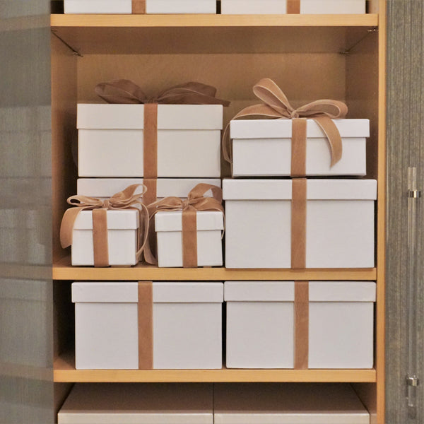 Roundup: Neutral Home Accessories Great for Gifting